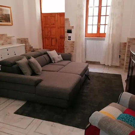 Centro Storico Mare Fuori * برينديسي