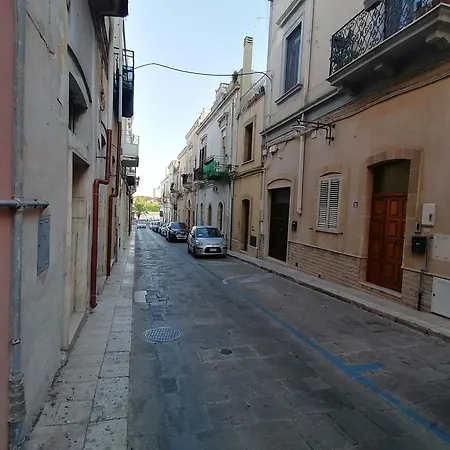 Centro Storico Mare Fuori * Brindisi