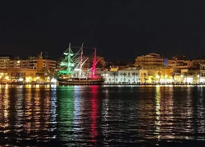 Centro Storico Mare Fuori Ferienhaus